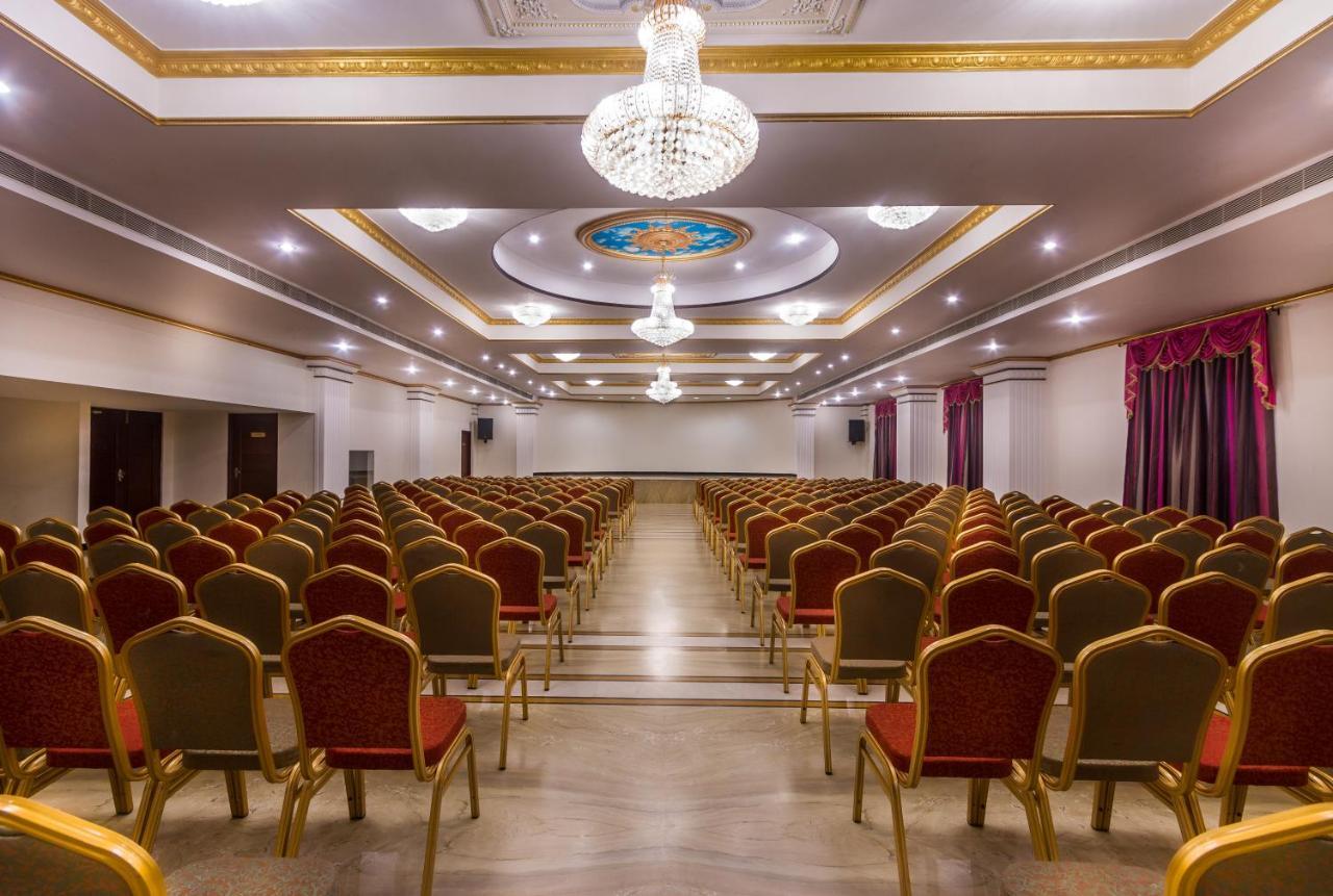 Hotel Le Royal Park Пудучеррі Екстер'єр фото
