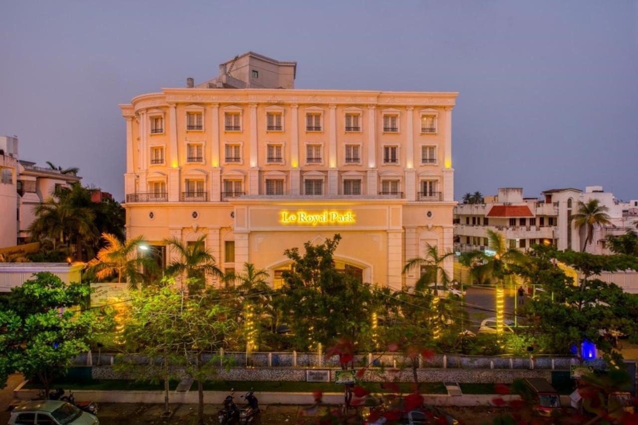 Hotel Le Royal Park Пудучеррі Екстер'єр фото