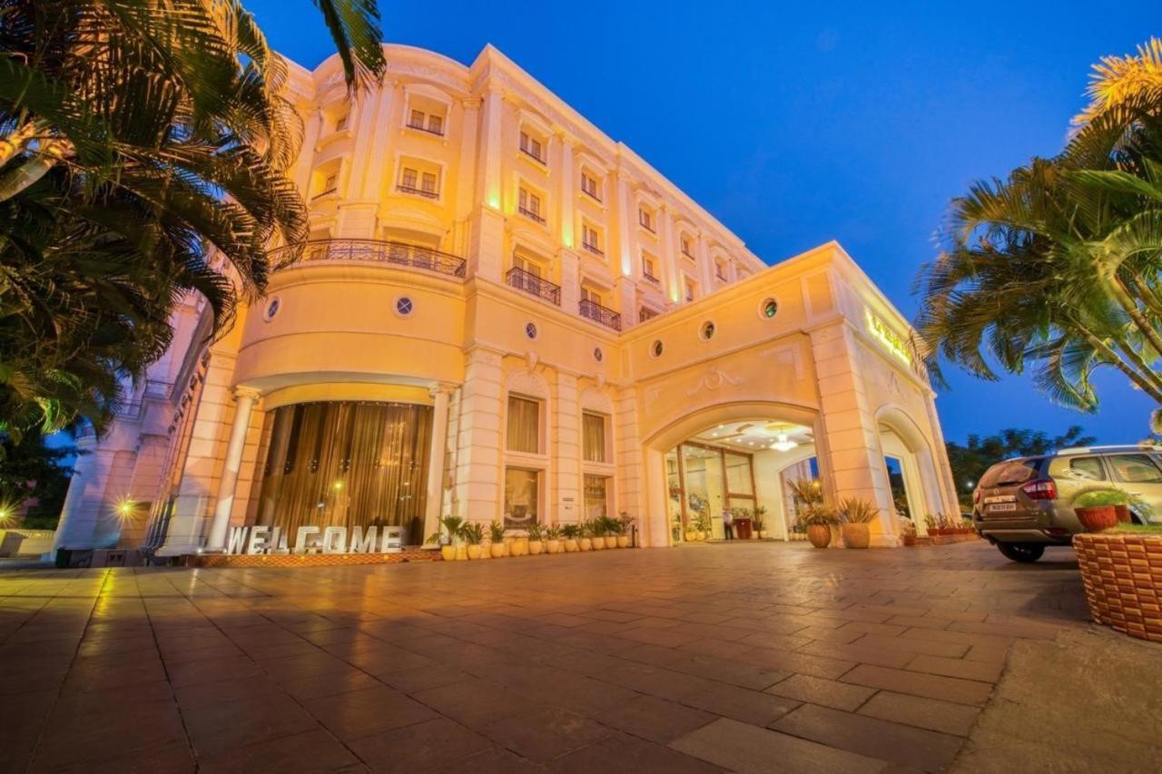 Hotel Le Royal Park Пудучеррі Екстер'єр фото